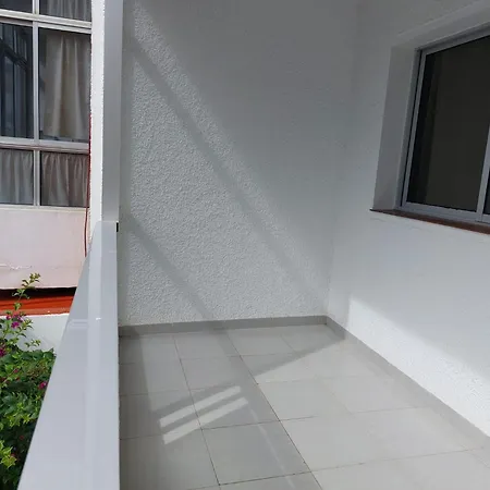 アパート Apartamento De Playa/estilo Retro/aparcamiento Gratuito バハマル